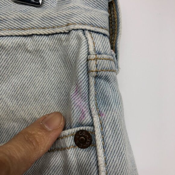 Levi's Acid Wash High Rise Wedgie Fit Shorts size 26 - Picture 8 of 16